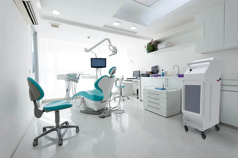 How to Eliminate Weed Smoke Indoors: The Best Air Purifiers